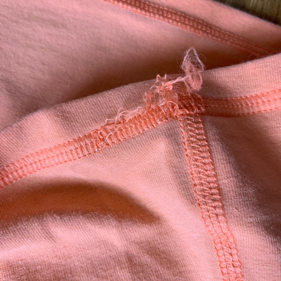 Nancy Rose Performance Ruffle Tank | Size 8 - Picture 4 of 5